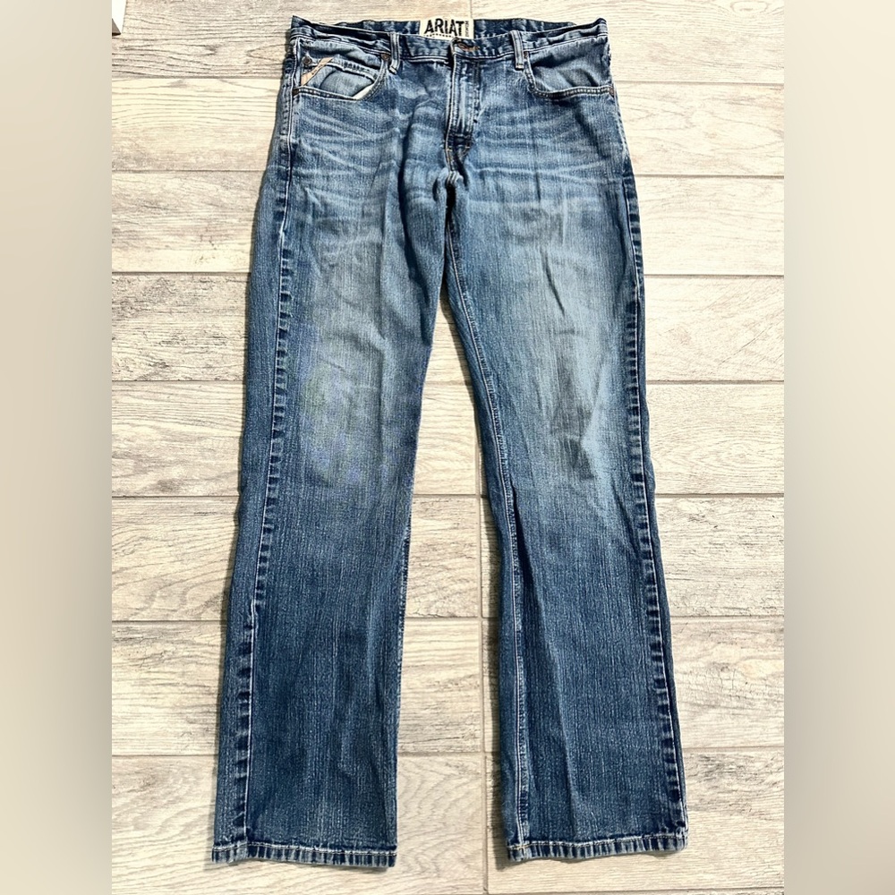 Ariat Jeans Mens 38x36 Blue M5 Slim Straight Fit Denim Outdoor Workwear Pants